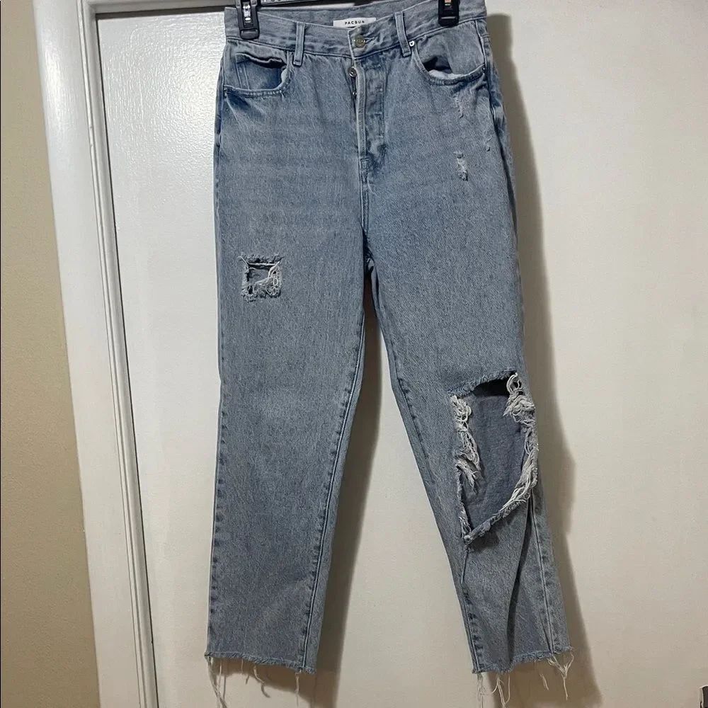 Pacsun  Light Blue Distressed Jeans high rise straight size 27